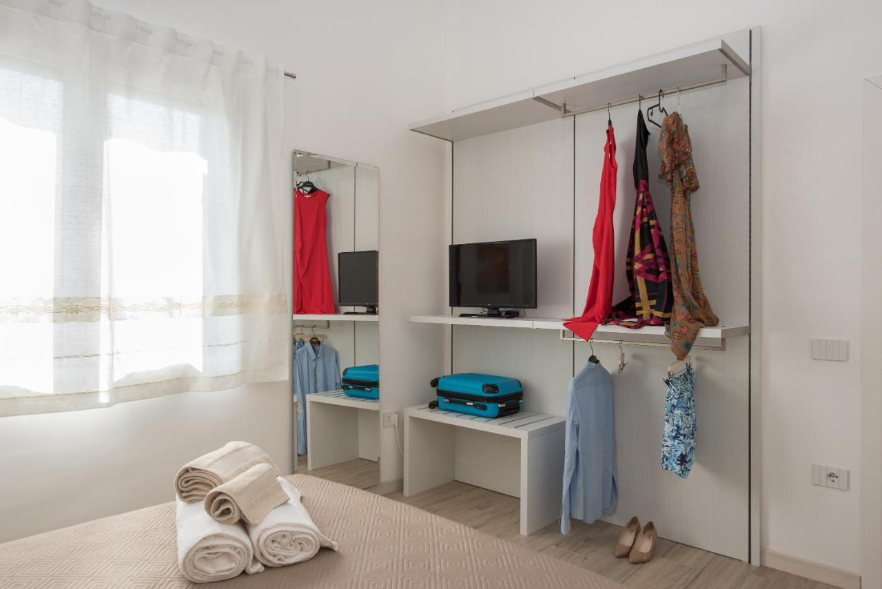Апартаменти Loft Lungomare Vista Mare E Monti Арбатакс Екстер'єр фото