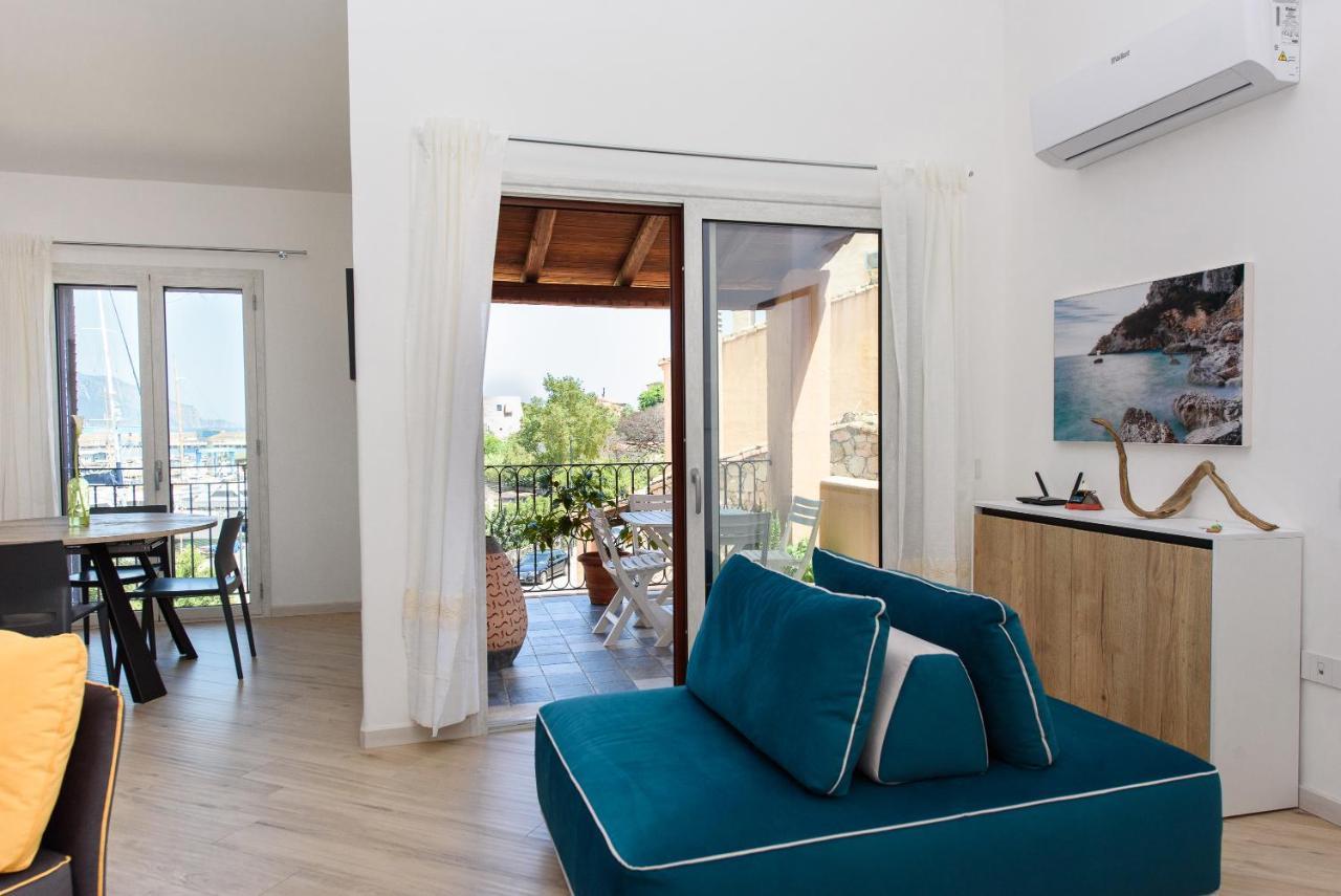 Апартаменти Loft Lungomare Vista Mare E Monti Арбатакс Екстер'єр фото
