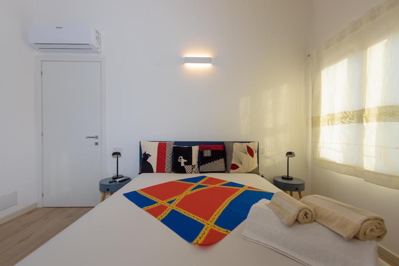 Апартаменти Loft Lungomare Vista Mare E Monti Арбатакс Екстер'єр фото