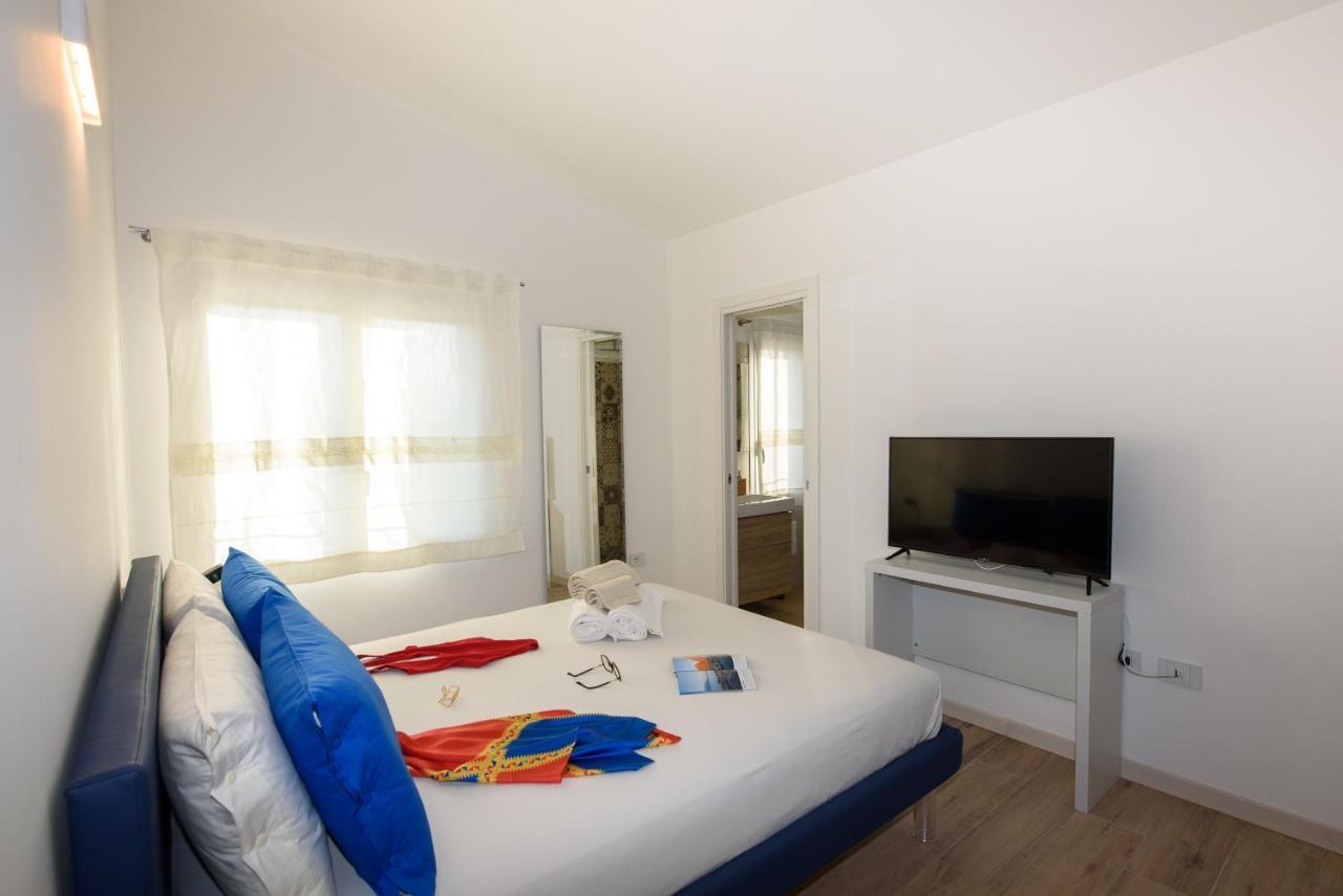 Апартаменти Loft Lungomare Vista Mare E Monti Арбатакс Екстер'єр фото